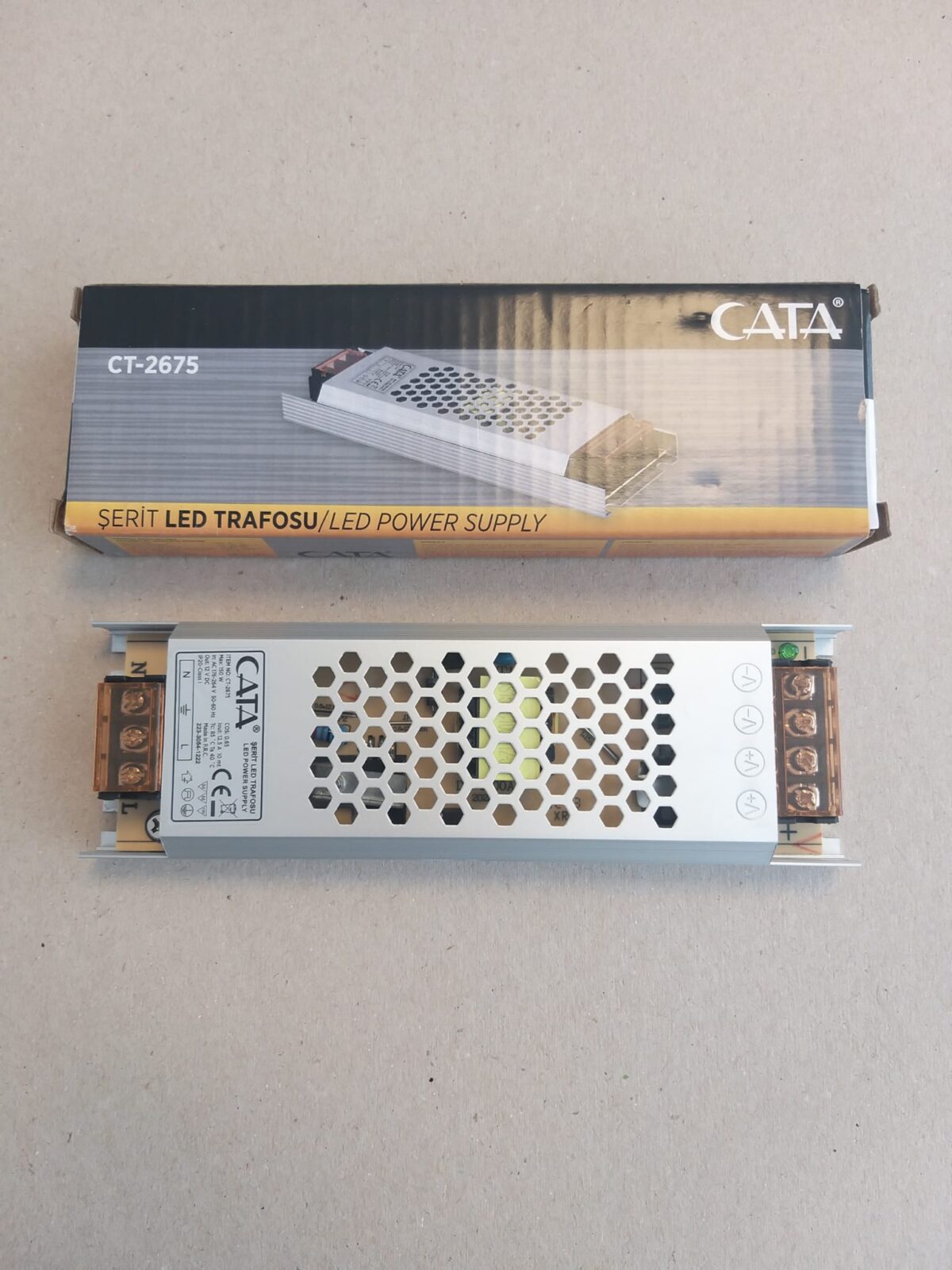 Cata 12 V 5 Amper Ultra Slim Şerit Led Trafosu CT-2675 - Görsel 1