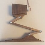 Doğal Ahşap El İşçiliği Ceviz Ağacı Ayarlanabilir Masa Lambası