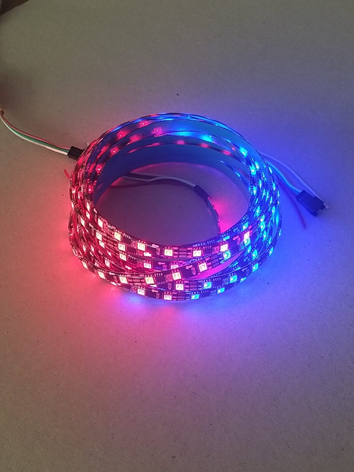 WS2811-2 WS2811 ADRESLENEBİLİR ARGB 60 LI İP65  5 METRE ŞERİT LED 12V - Görsel 6